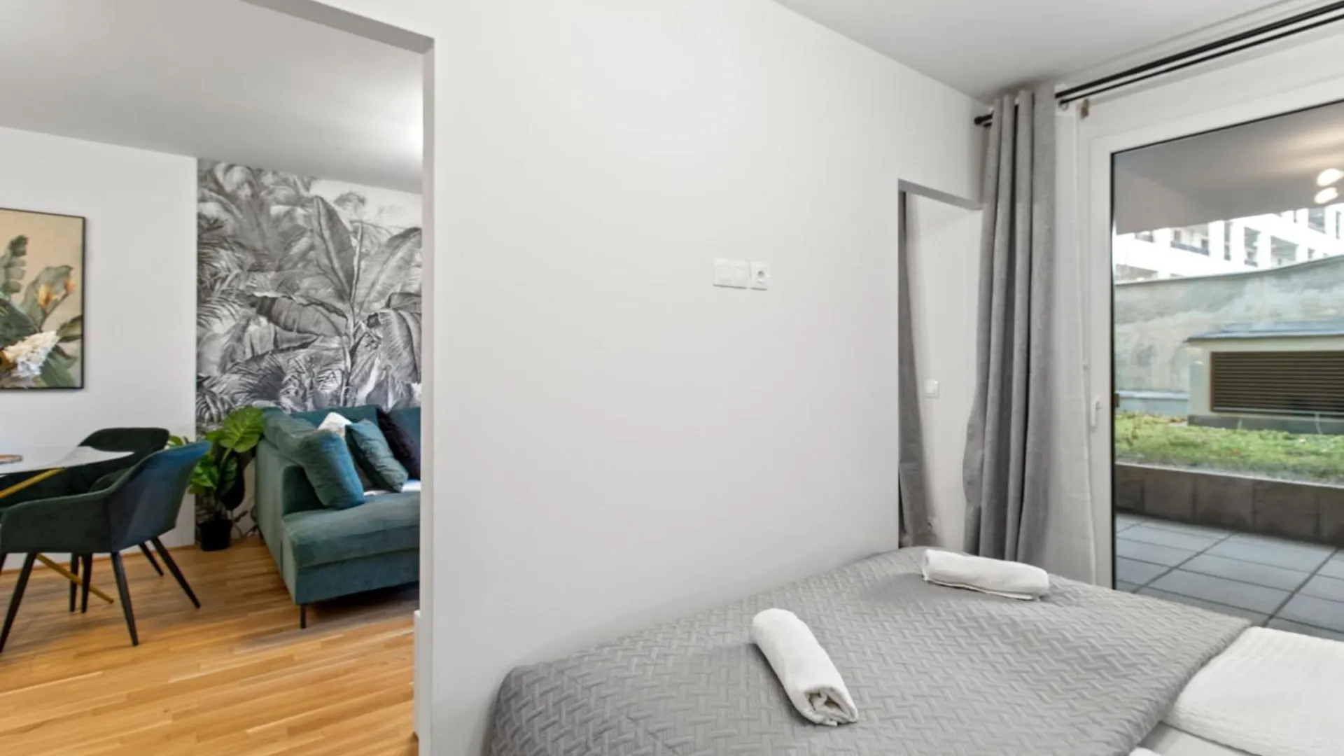 Balcony Apartment I Direct Connection To The Airport In 15 Min Viena